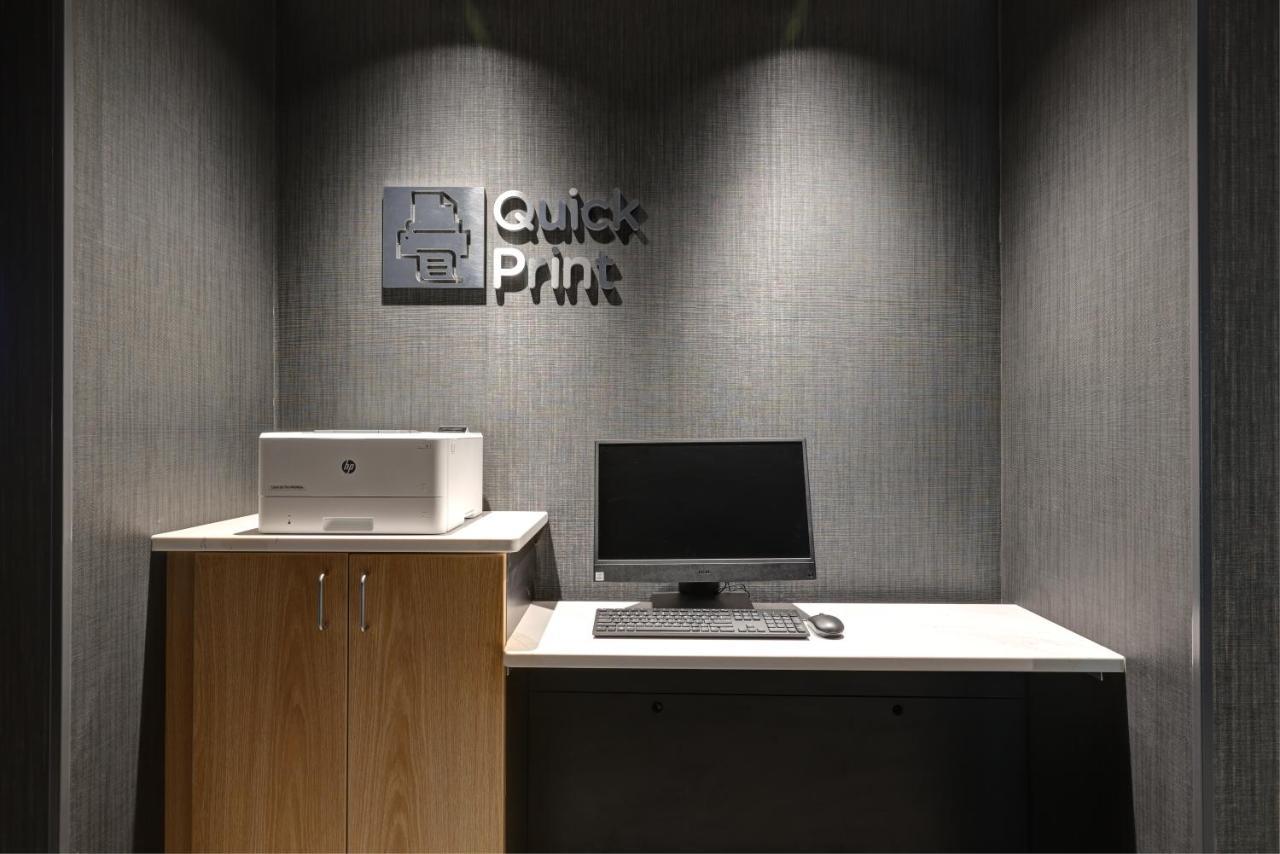 Courtyard By Marriott Iowa City University Heights Ngoại thất bức ảnh