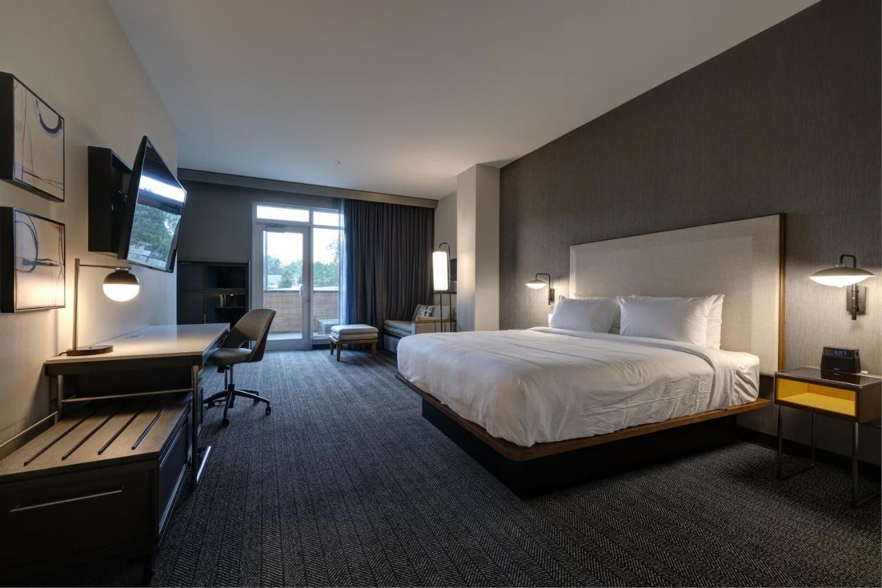 Courtyard By Marriott Iowa City University Heights Ngoại thất bức ảnh