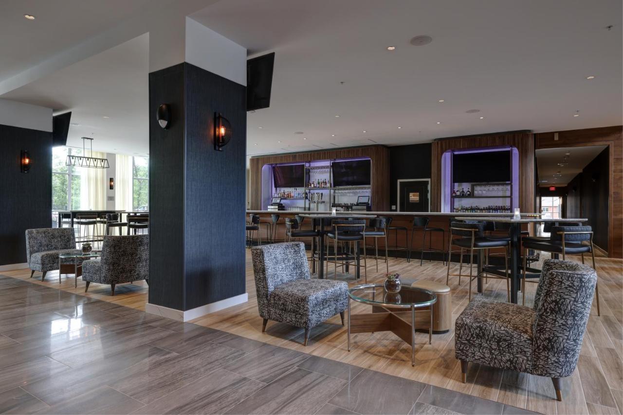 Courtyard By Marriott Iowa City University Heights Ngoại thất bức ảnh