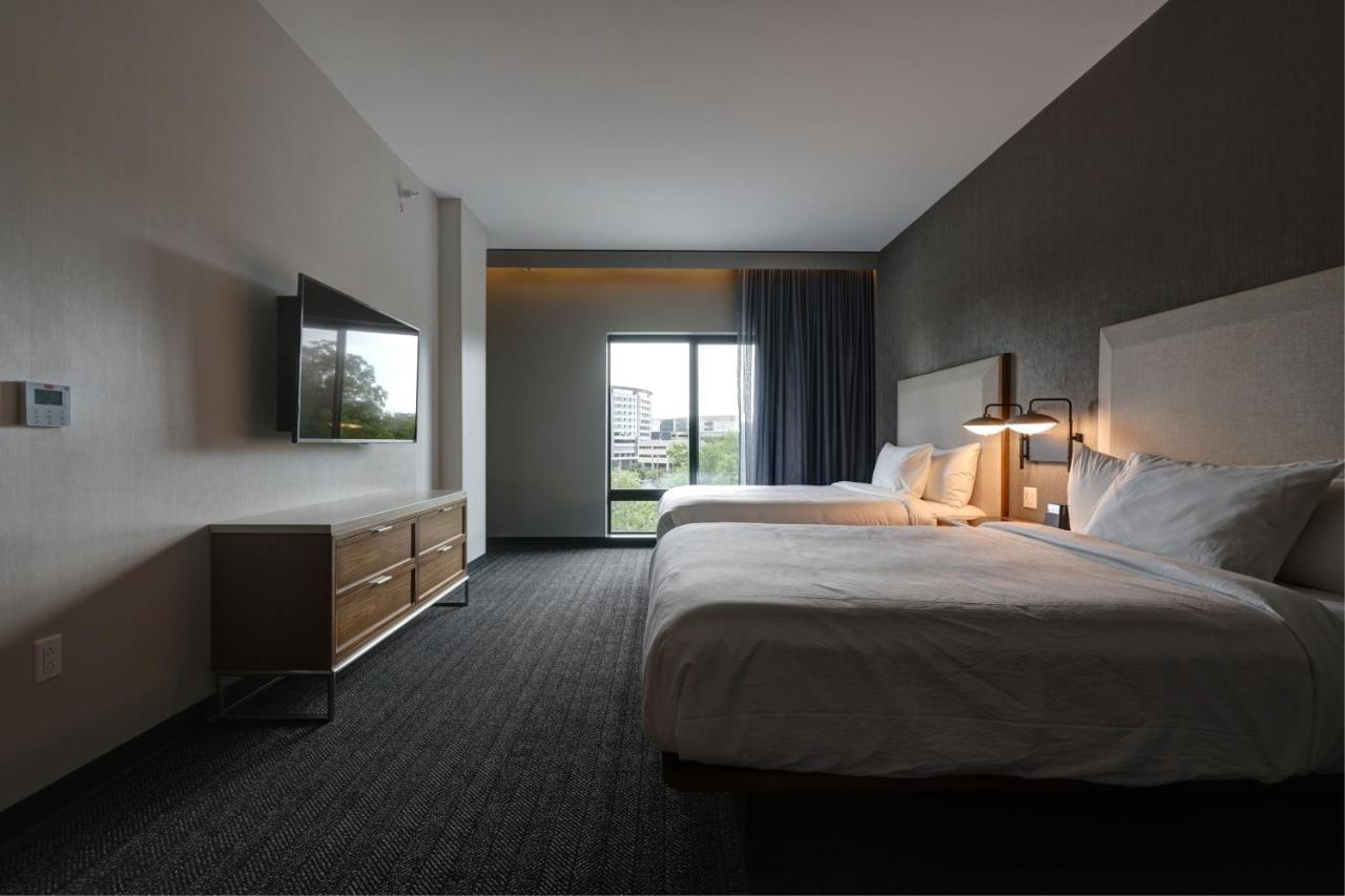 Courtyard By Marriott Iowa City University Heights Ngoại thất bức ảnh